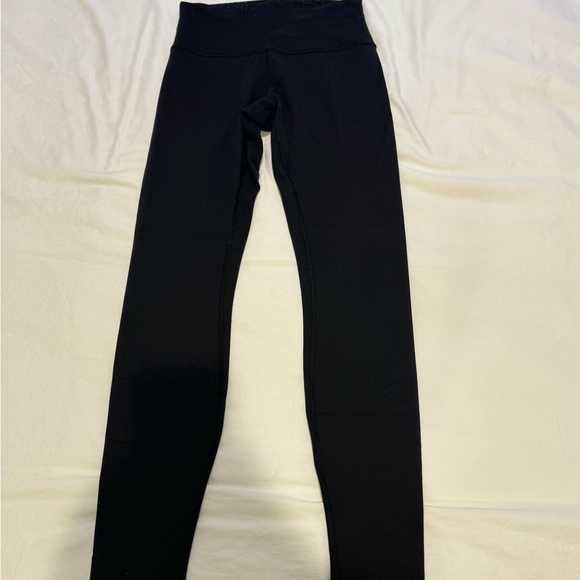 Lululemon Black Wunder Under 28” High Rise Leggings - Picture 2 of 4
